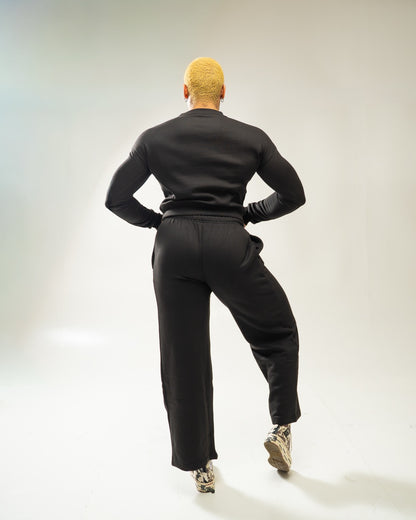 XAPE Core Logo Cropped Sweatshirt - Black